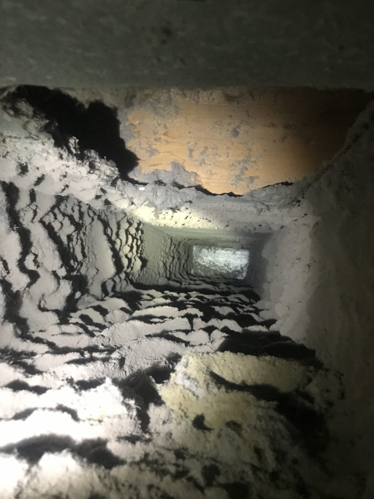HVAC duct cleaning service