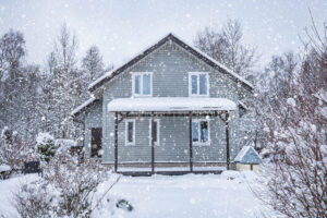 How to Safely Clean Up Snow After a Big Storm: Protecting Your Home and Family