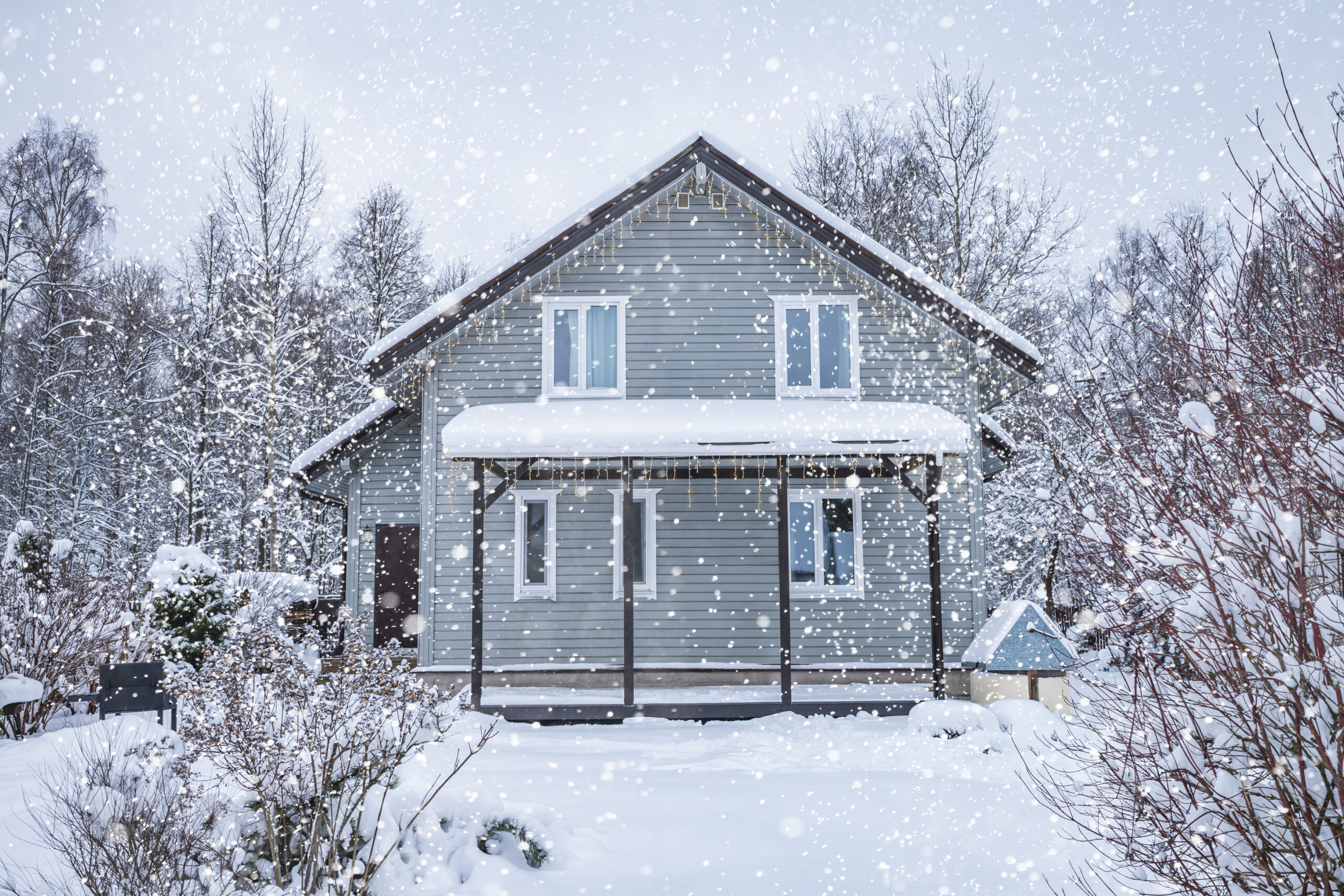 How to Safely Clean Up Snow After a Big Storm: Protecting Your Home and Family