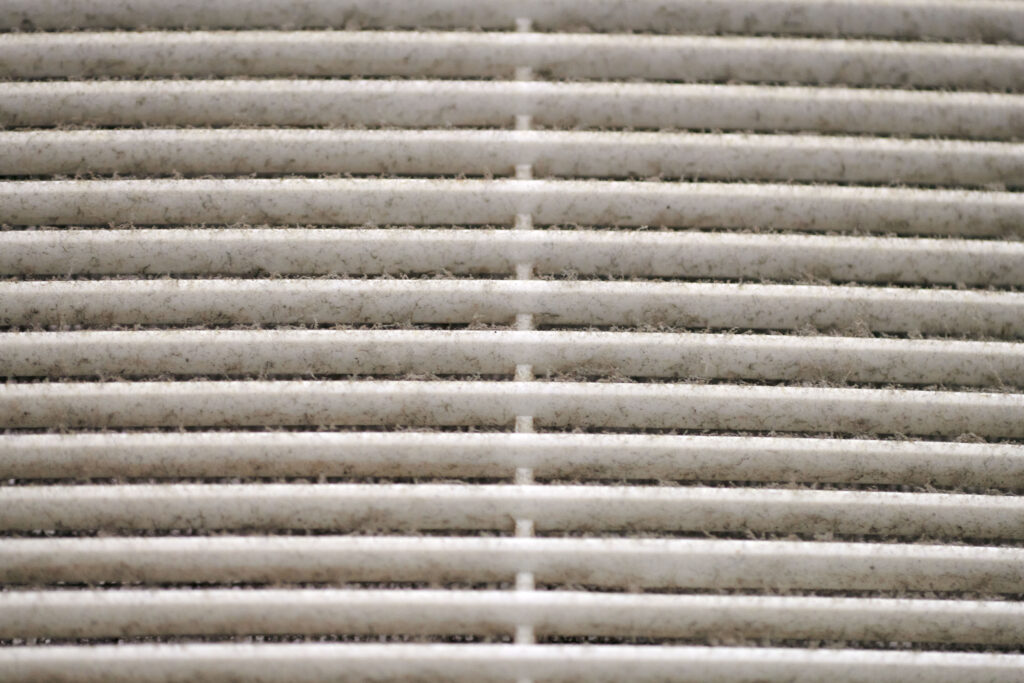 How Dust Enters Your Duct System: Filtration Gaps & The Venturi Effect