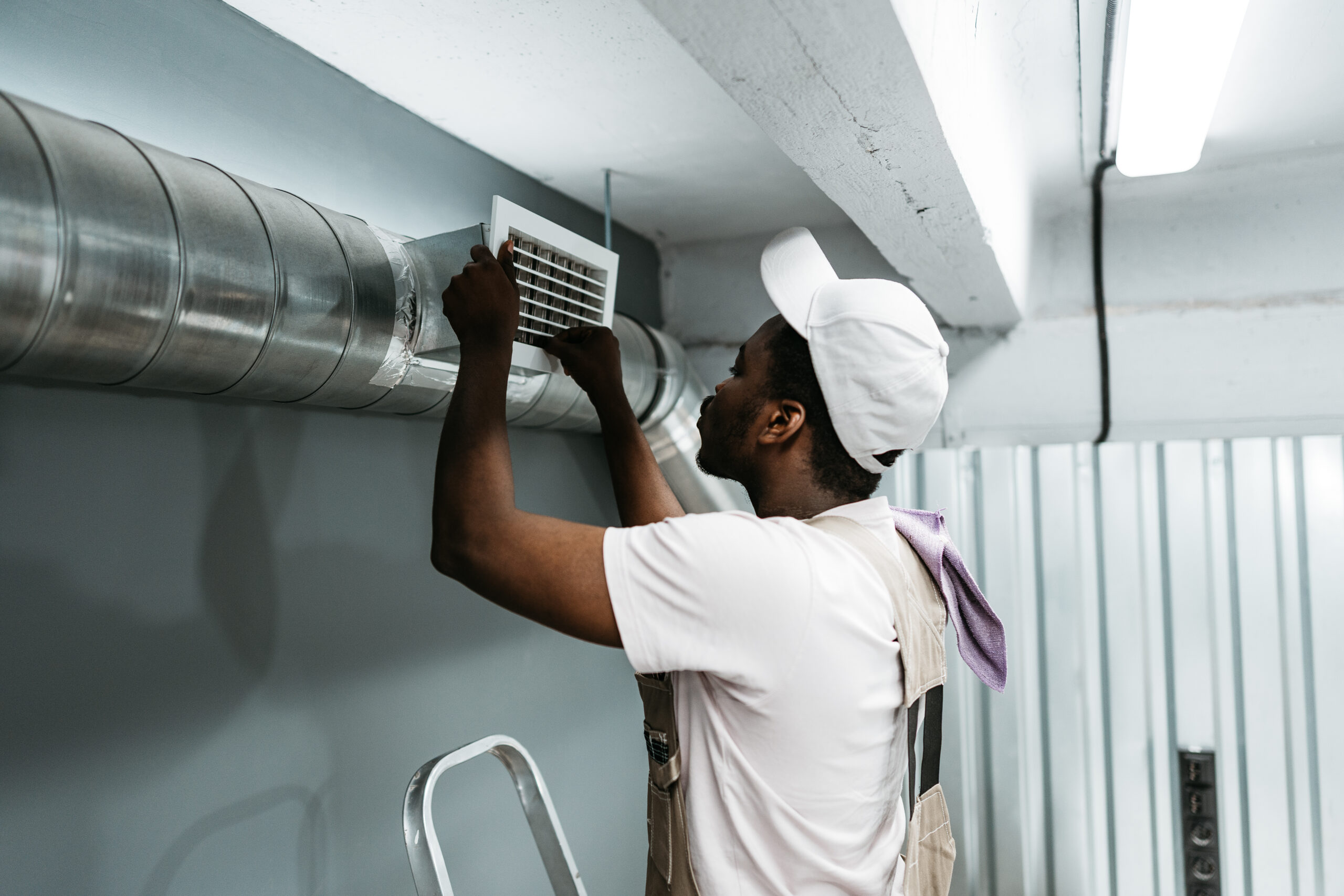 Suspect Microbial Growth on Internal Duct Liner: Protecting Indoor Air Quality and HVAC Systems
